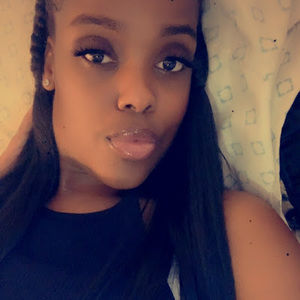 Meet your Posher, Amari